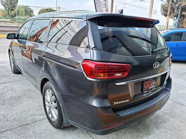 Kia Sedona
