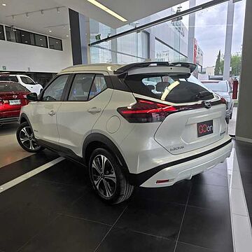 Nissan Kicks  Blanco