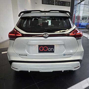 Nissan Kicks  Blanco