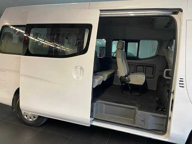Nissan Urvan