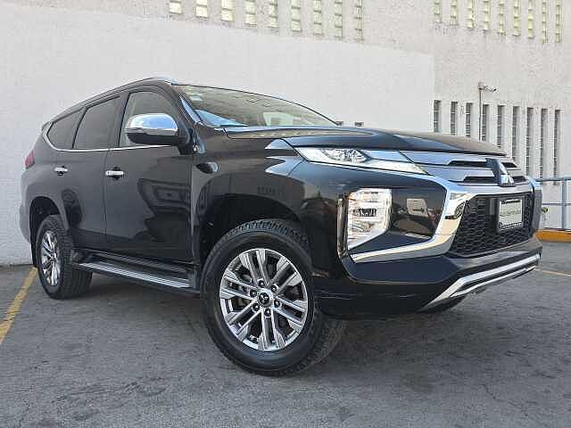 Mitsubishi Montero