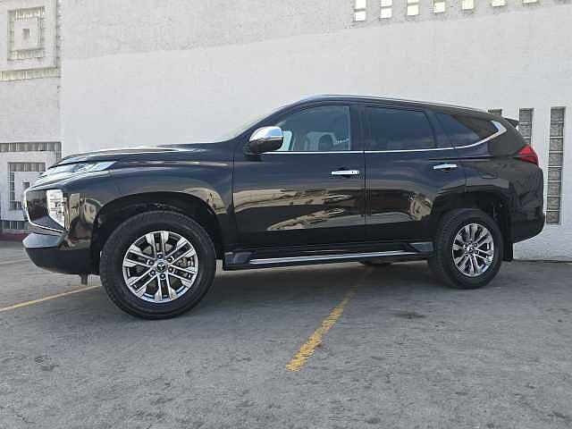 Mitsubishi Montero