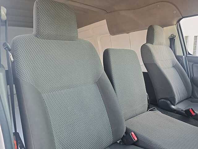Nissan Urvan