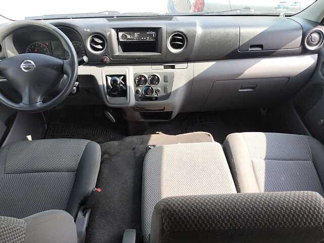 Nissan Urvan