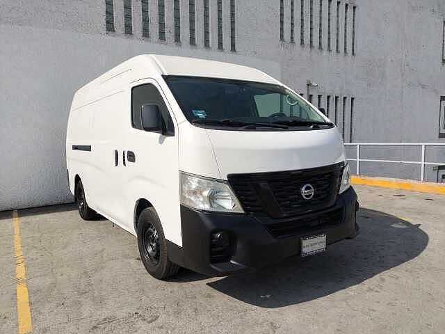Nissan Urvan