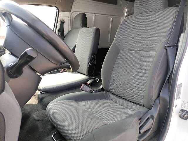 Nissan Urvan