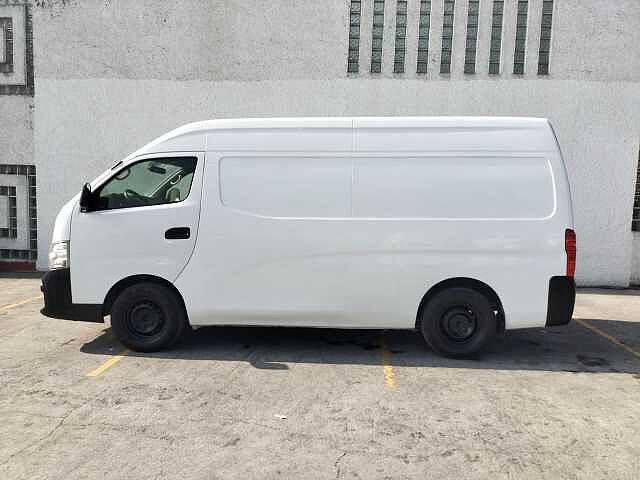 Nissan Urvan