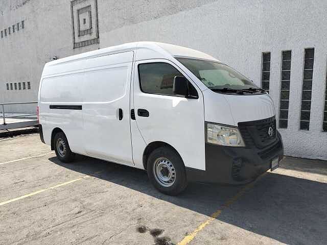 Nissan Urvan