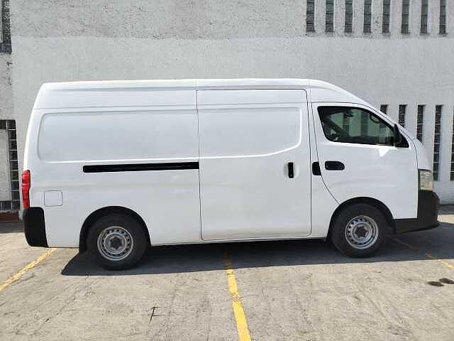 Nissan Urvan