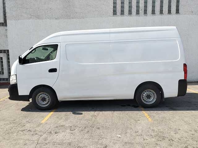 Nissan Urvan