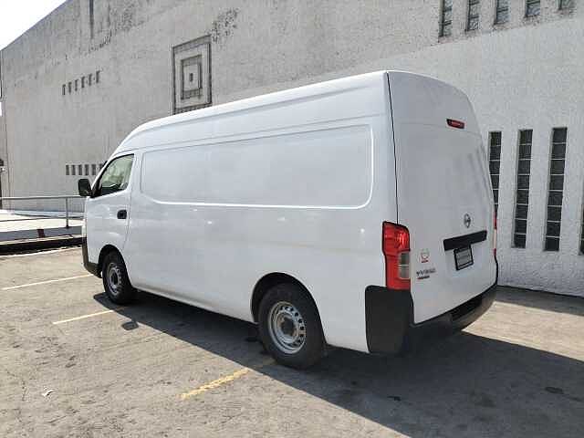 Nissan Urvan
