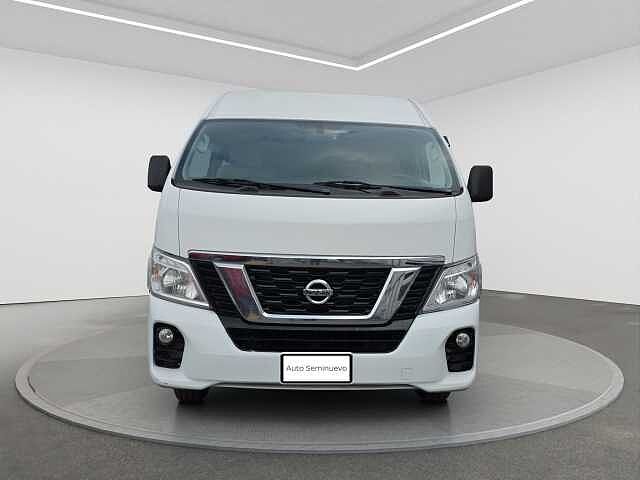 Nissan Urvan