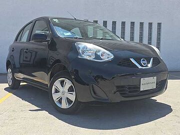 Nissan March  Negro
