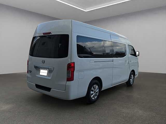Nissan Urvan