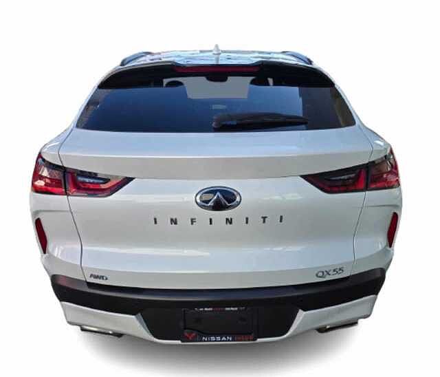 Infiniti QX80