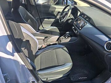 Nissan Versa  Sin Definir