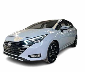 Nissan Versa  Gris